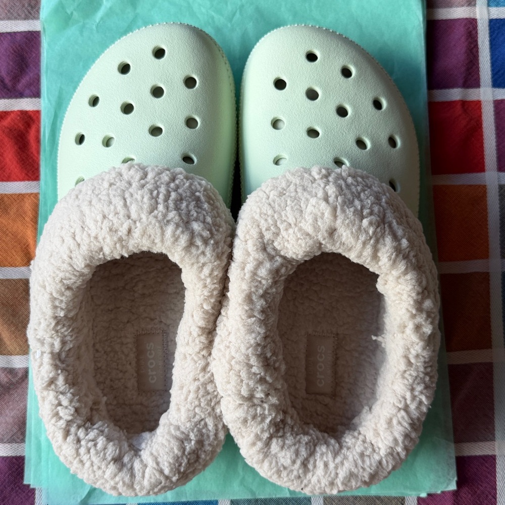 🛌 CROCS LINED CLOGS 🛌 NWT 🛌 - Picture 8 of 16